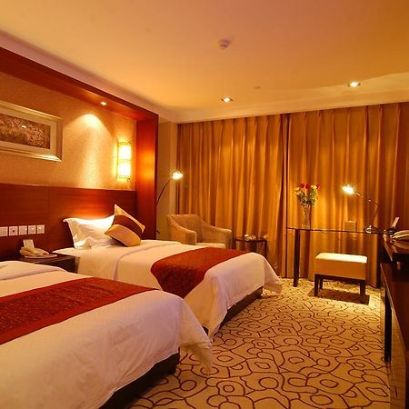 Dynasty International Hotel Kunming Rum bild