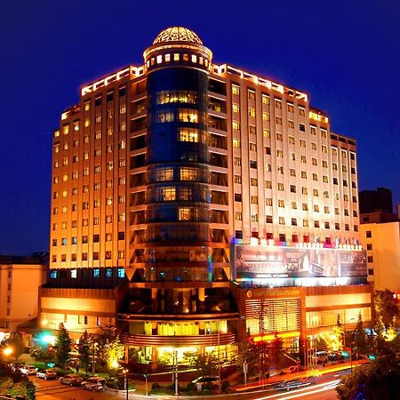 Dynasty International Hotel Kunming Exteriör bild