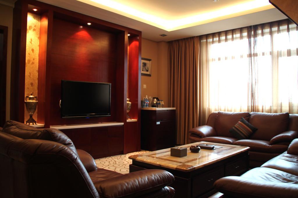 Dynasty International Hotel Kunming Rum bild