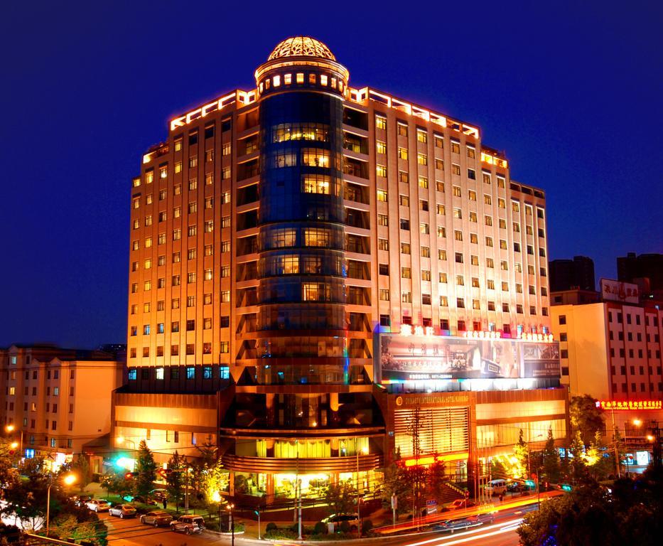 Dynasty International Hotel Kunming Exteriör bild